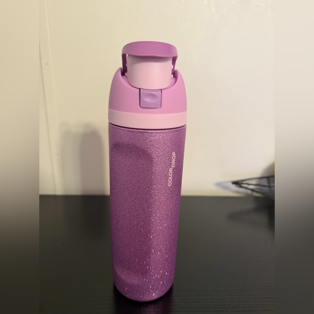 Owala So Eggstra 24oz Bottle-EUC